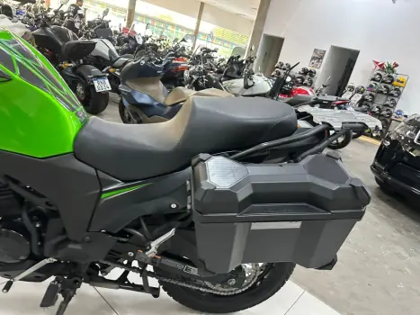 KAWASAKI Versys 300 TOURER, Foto 4