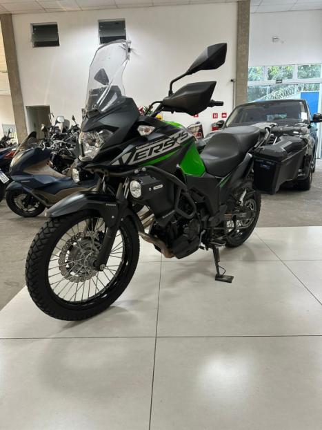 KAWASAKI Versys 300 TOURER, Foto 9