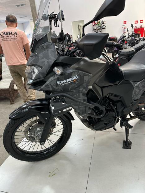 KAWASAKI Versys 300 TOURER, Foto 2