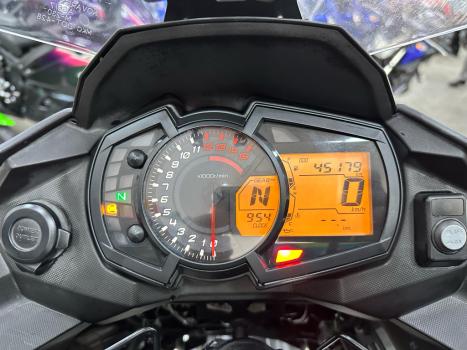 KAWASAKI Versys 300 TOURER, Foto 5