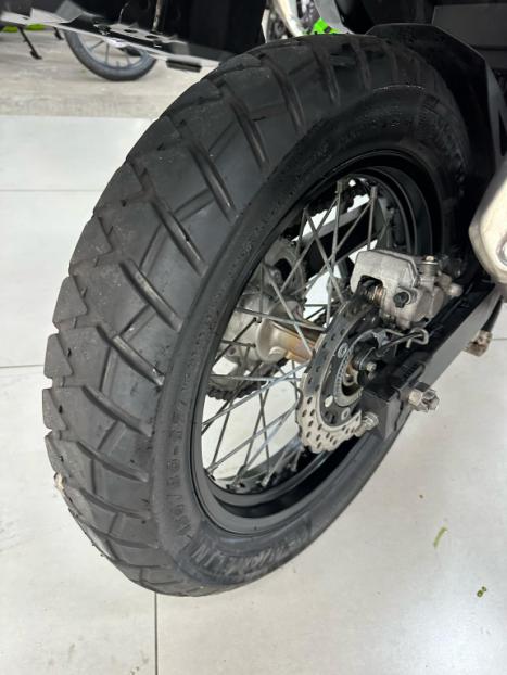 KAWASAKI Versys 300 TOURER, Foto 9