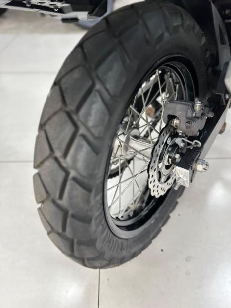KAWASAKI Versys 300 X ABS, Foto 2