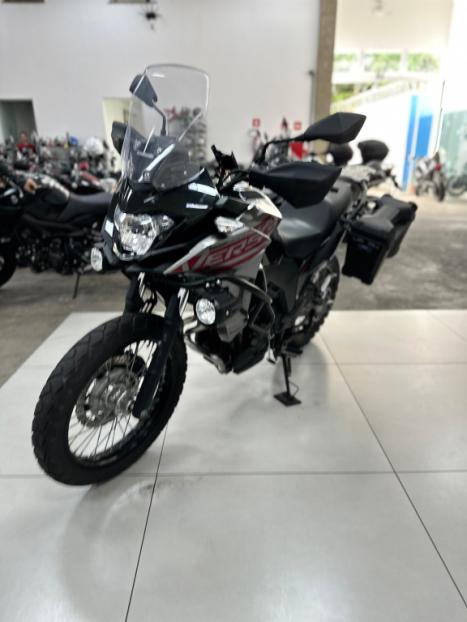 KAWASAKI Versys 300 X ABS, Foto 4