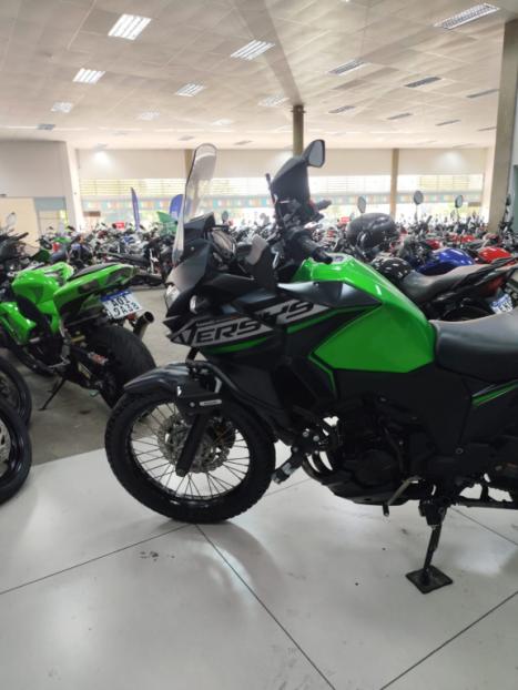 KAWASAKI Versys 300 TOURER, Foto 10