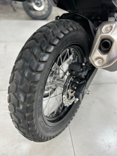 KAWASAKI Versys 300 X, Foto 12