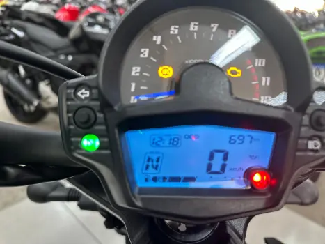 KAWASAKI Vulcan 650 S , Foto 6