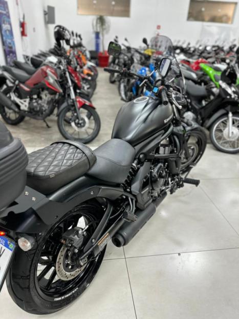 KAWASAKI Vulcan 650 S , Foto 3