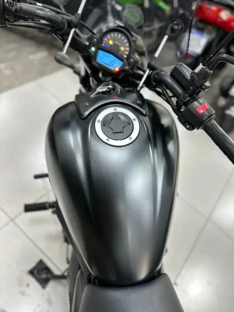 KAWASAKI Vulcan 650 S , Foto 14