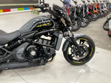 KAWASAKI Vulcan 650 S , Foto 7