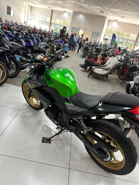 KAWASAKI Z 300 , Foto 12