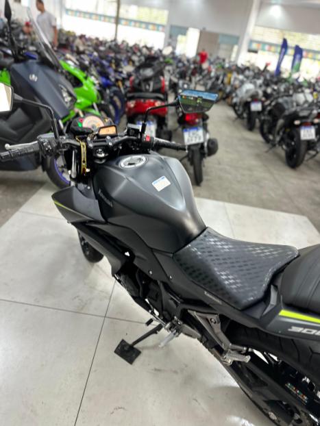 KAWASAKI Z 300 , Foto 7