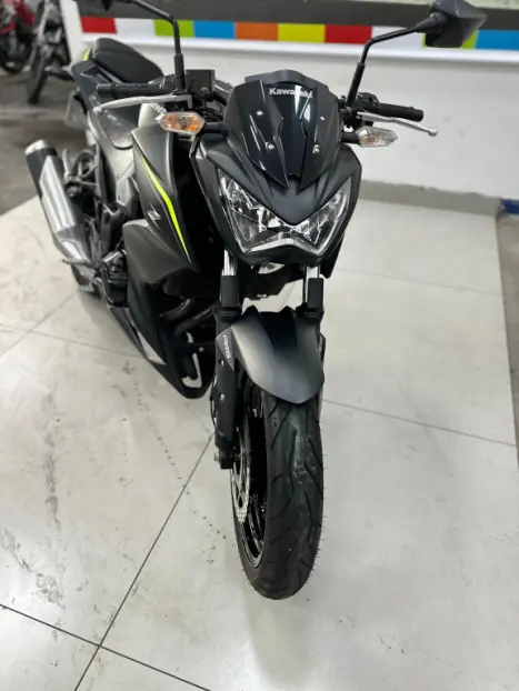 KAWASAKI Z 300 , Foto 11
