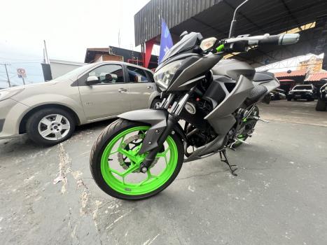 KAWASAKI Z 300 ABS, Foto 13