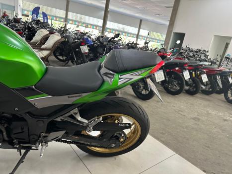 KAWASAKI Z 300 ABS, Foto 6