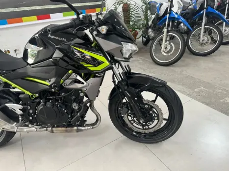 KAWASAKI Z 400 ABS, Foto 3