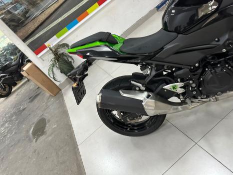 KAWASAKI Z 400 ABS, Foto 11