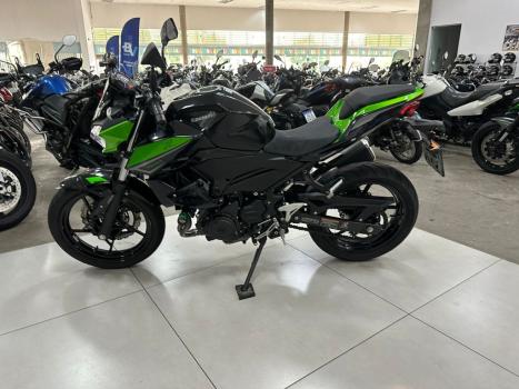 KAWASAKI Z 400 ABS, Foto 14