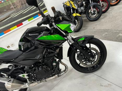 KAWASAKI Z 400 ABS, Foto 17