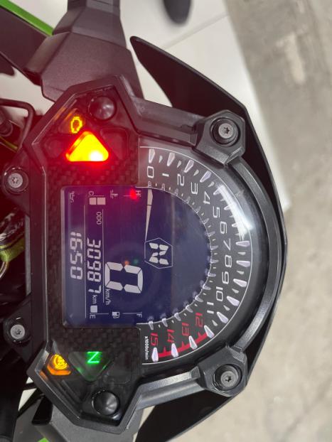 KAWASAKI Z 400 ABS, Foto 7