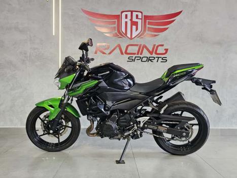 KAWASAKI Z 400 ABS, Foto 3