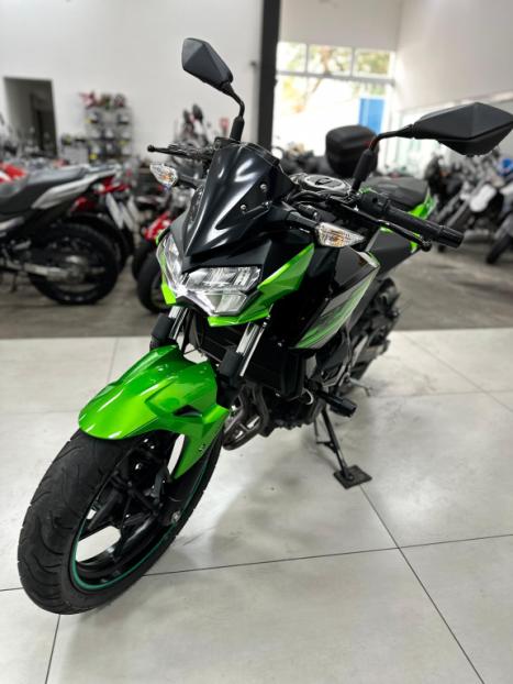 KAWASAKI Z 400 ABS, Foto 6