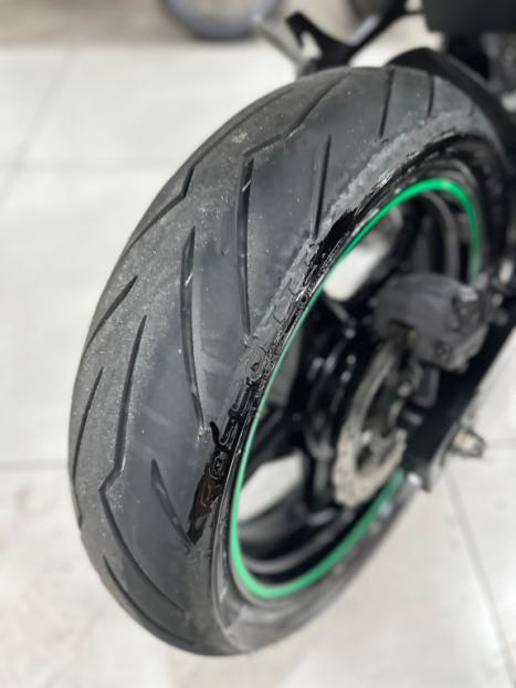 KAWASAKI Z 400 ABS, Foto 11