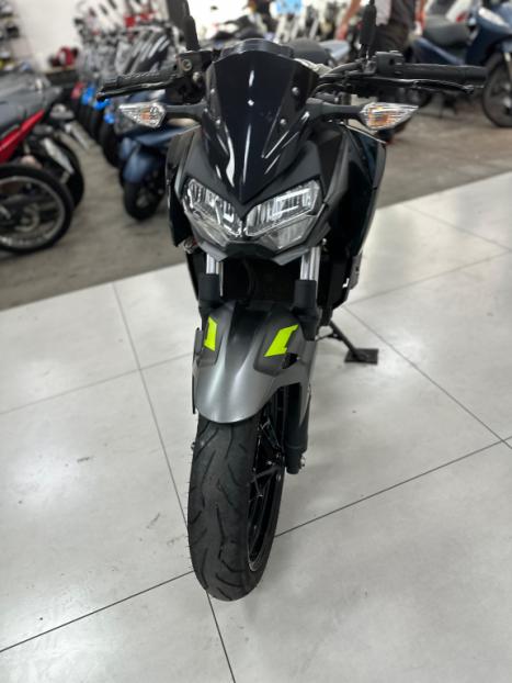 KAWASAKI Z 400 ABS, Foto 6