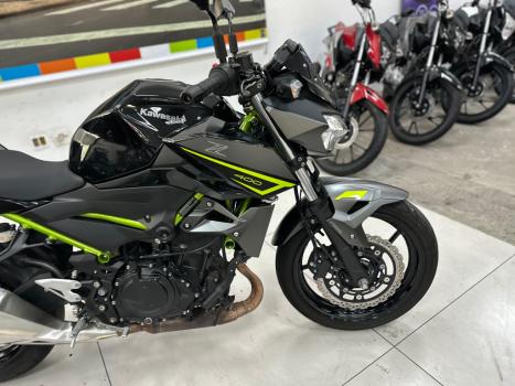 KAWASAKI Z 400 ABS, Foto 7