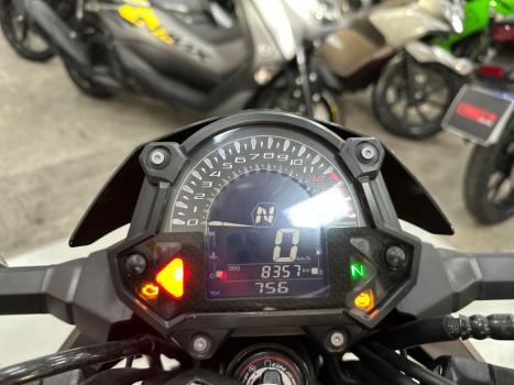 KAWASAKI Z 400 ABS, Foto 9