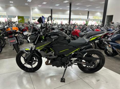 KAWASAKI Z 400 ABS, Foto 10
