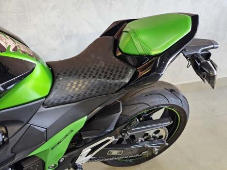 KAWASAKI Z 800 , Foto 8