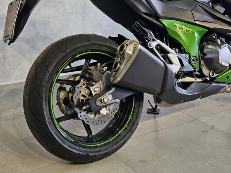 KAWASAKI Z 800 , Foto 11