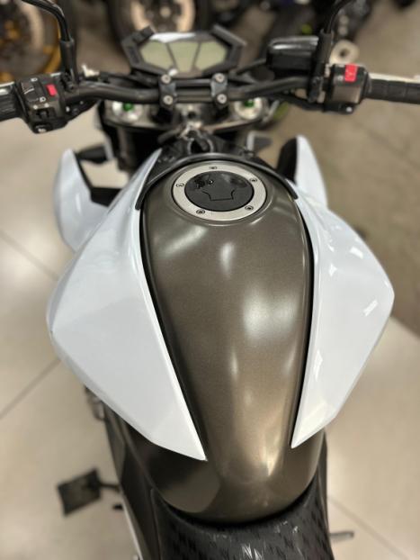 KAWASAKI Z 800 , Foto 5