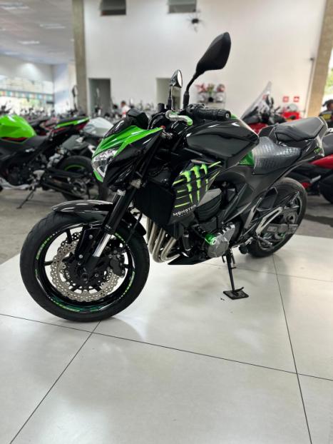KAWASAKI Z 800 , Foto 6