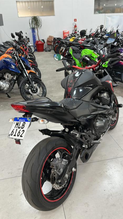 KAWASAKI Z 800 ABS, Foto 5