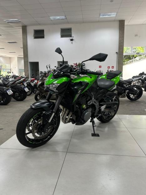 KAWASAKI Z 900 ABS, Foto 4