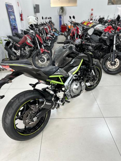 KAWASAKI Z 900 ABS, Foto 13