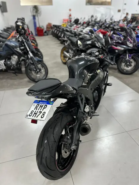 KAWASAKI ZX 10 R NINJA, Foto 6