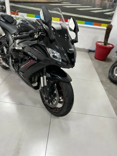 KAWASAKI ZX 10 R NINJA, Foto 7