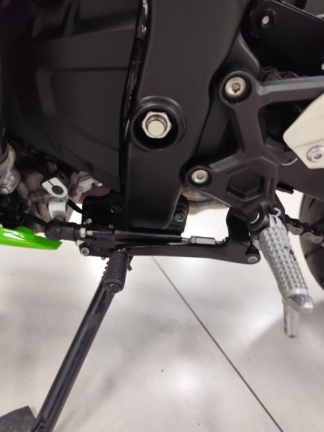 KAWASAKI ZX-4R , Foto 6