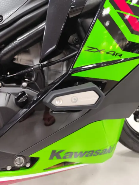 KAWASAKI ZX-4R , Foto 14