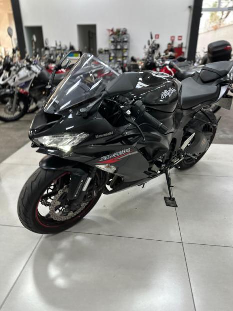 KAWASAKI ZX 6 R 600, Foto 5