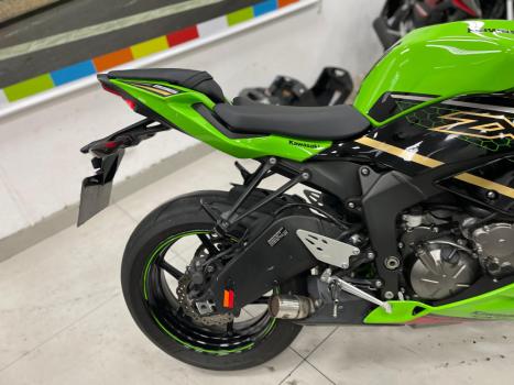 KAWASAKI ZX 6 R 600, Foto 2