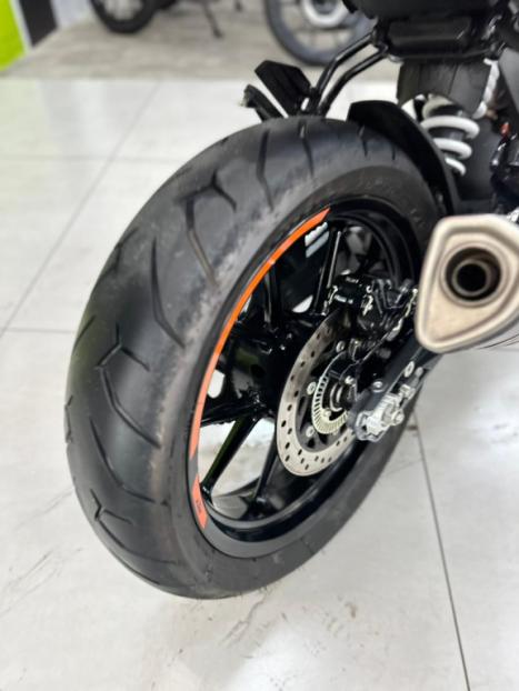 KTM 390 Duke , Foto 2