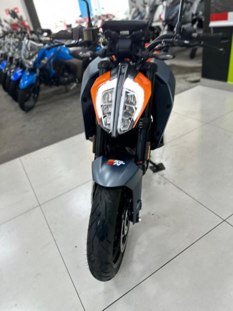 KTM 390 Duke , Foto 5