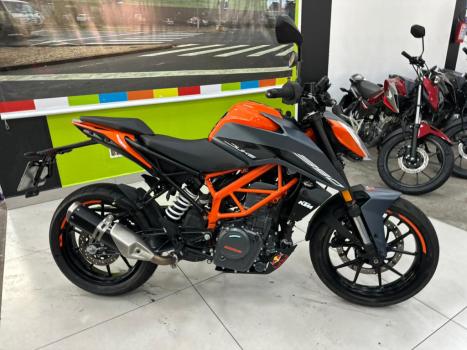 KTM 390 Duke , Foto 7