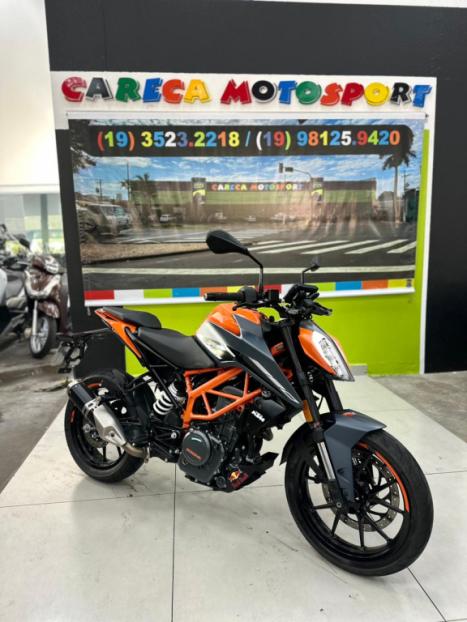 KTM 390 Duke , Foto 9