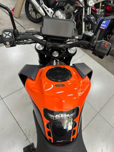 KTM 390 Duke , Foto 12
