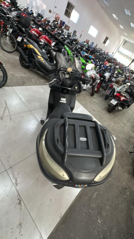 KYMCO Downtown 300i ABS, Foto 3