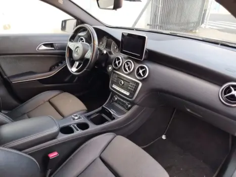 MERCEDES-BENZ A 200 1.6 16V 4P TURBO FLEX AUTOMTICO, Foto 6